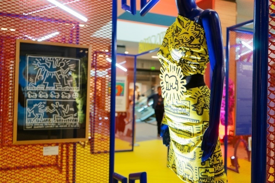 “Keith Haring. Entre a arte, o ativismo e a moda” (2019)